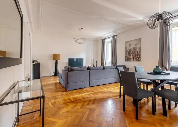 Exclusive 3 Bedrooms Apartment In Brera